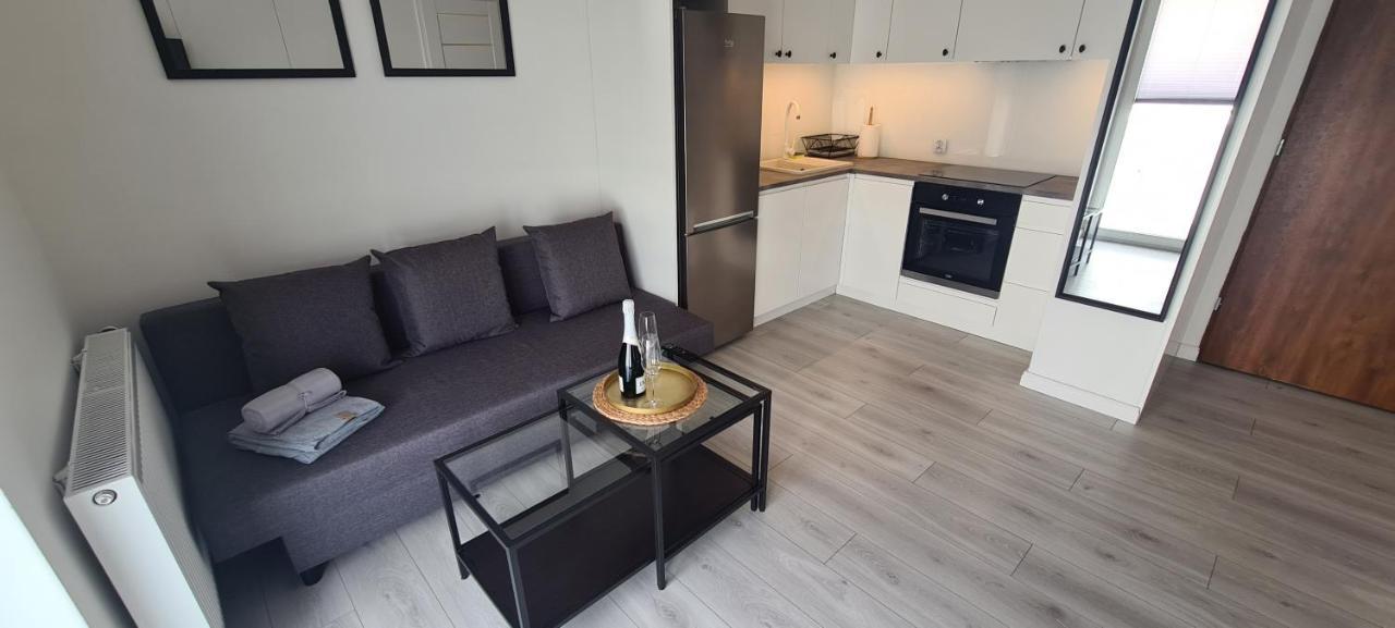 61 - Apartamenty Siedlce - Nowy Apartament W Centrum Przy Ul 3 Maja 51A ภายนอก รูปภาพ