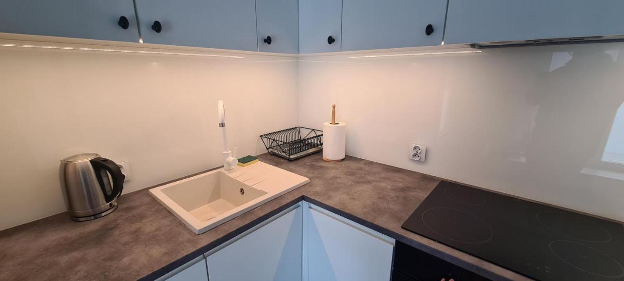 61 - Apartamenty Siedlce - Nowy Apartament W Centrum Przy Ul 3 Maja 51A ภายนอก รูปภาพ
