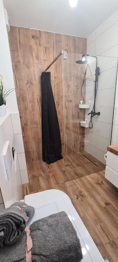 61 - Apartamenty Siedlce - Nowy Apartament W Centrum Przy Ul 3 Maja 51A ภายนอก รูปภาพ