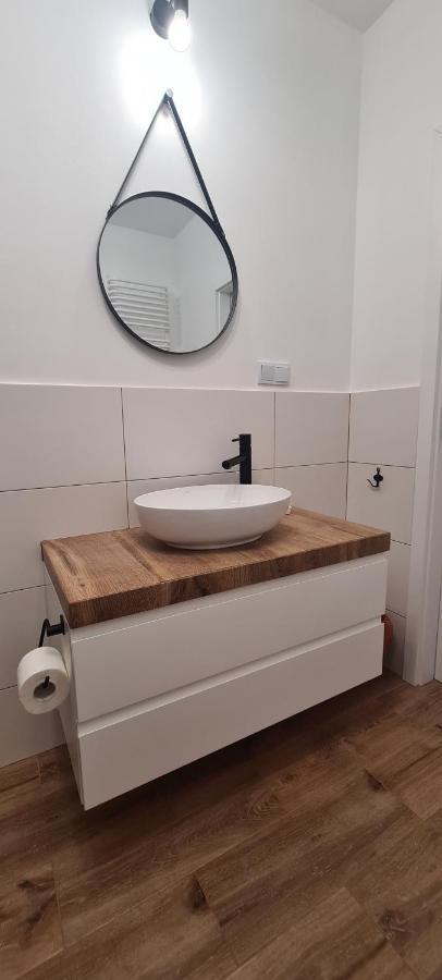 61 - Apartamenty Siedlce - Nowy Apartament W Centrum Przy Ul 3 Maja 51A ภายนอก รูปภาพ